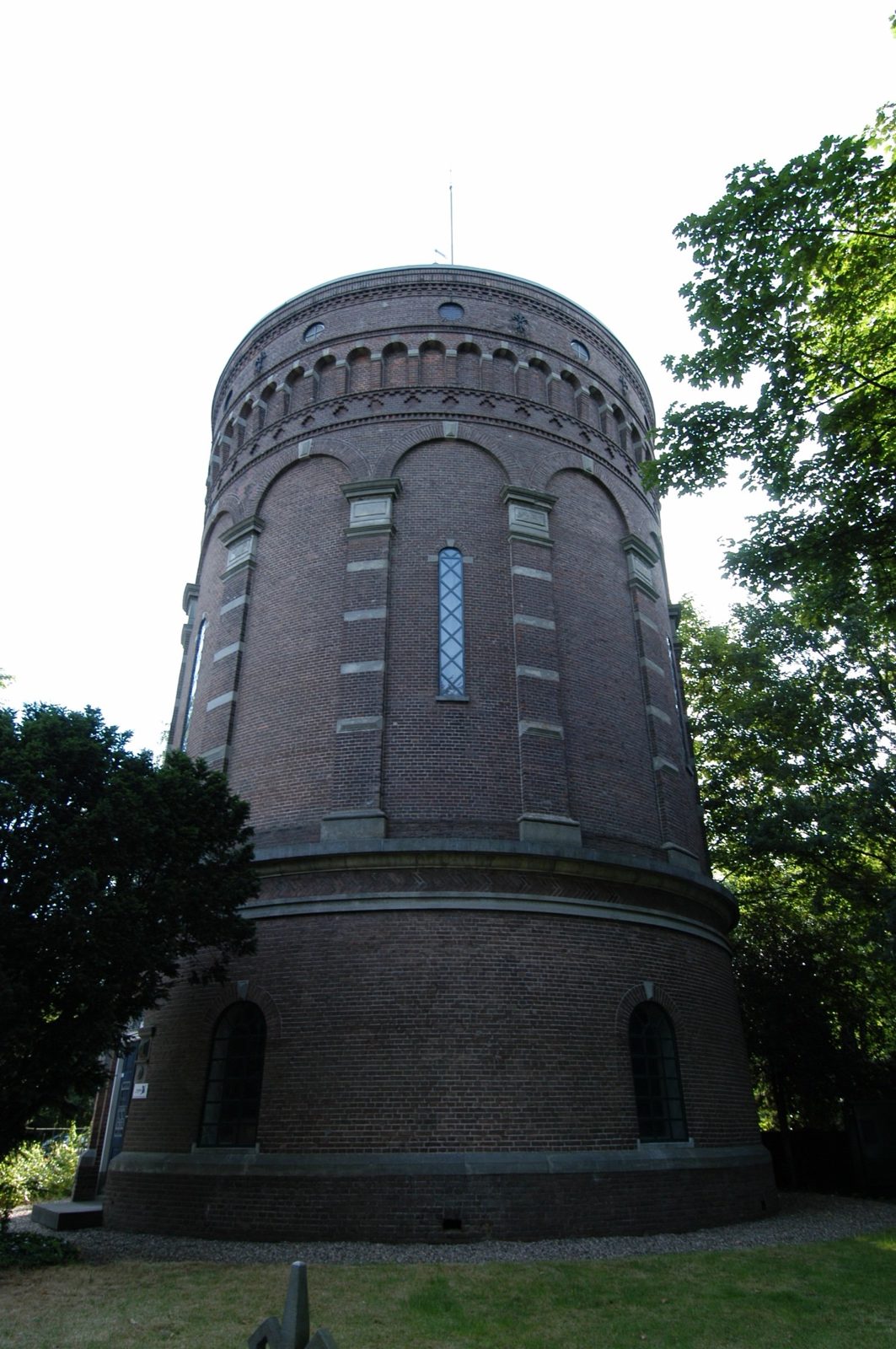 watertoren Hilversum, oude watertoren