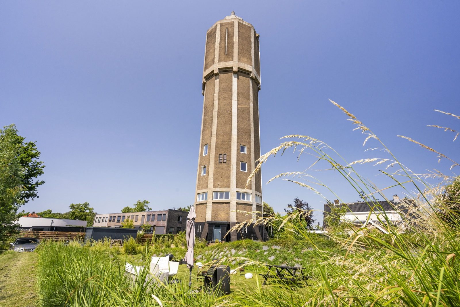 betonnen watertoren Leerdam uit 1929